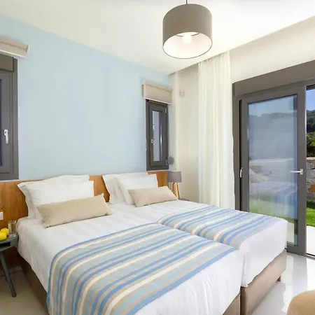 Tilio - New With Private Pool 1400m From The