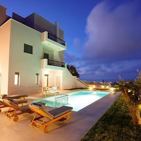 Tilio - New With Private Pool 1400m From The Apartment *