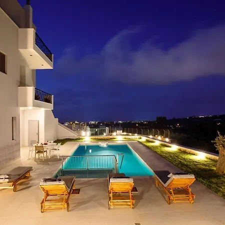 Tilio - New With Private Pool 1400m From The